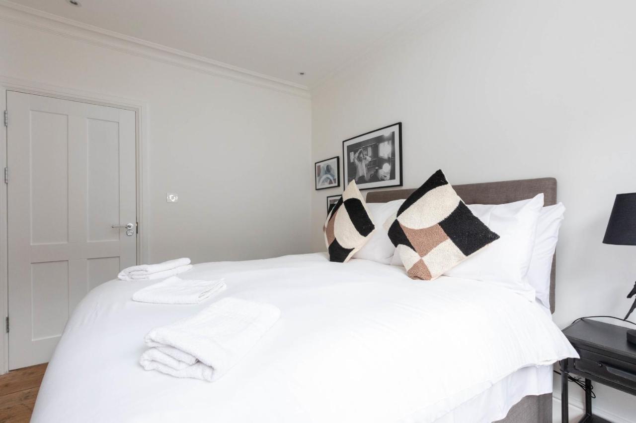 Stylish 2 Bedroom Apartment Near Oxford Street London Eksteriør bilde